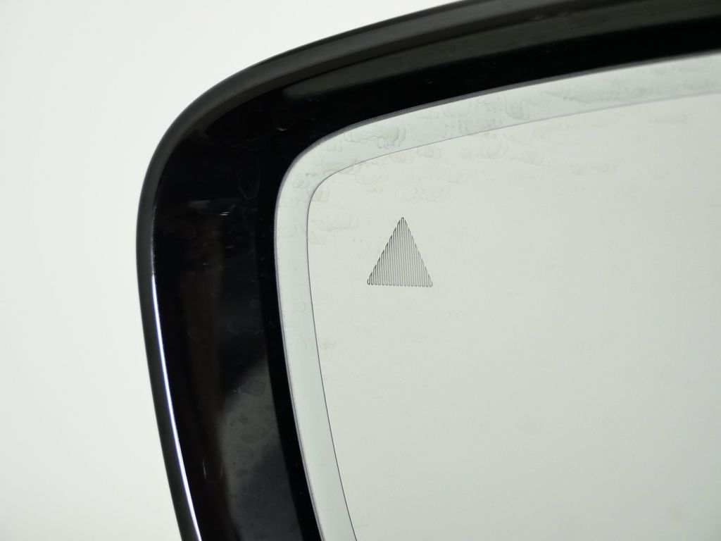 Thumbnail: 2025 BMW i4 - 42