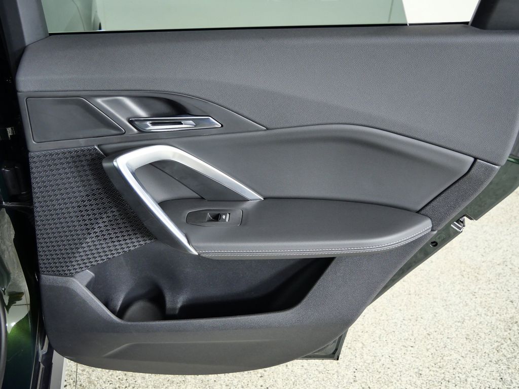 Thumbnail: 2025 BMW X1 - 28