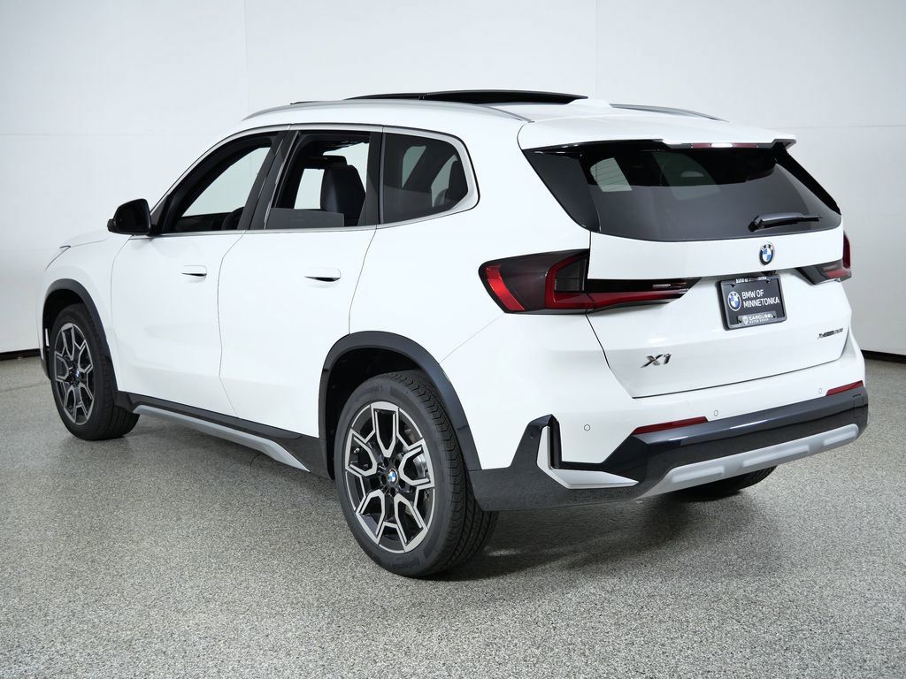 Thumbnail: 2026 BMW X1 - 16