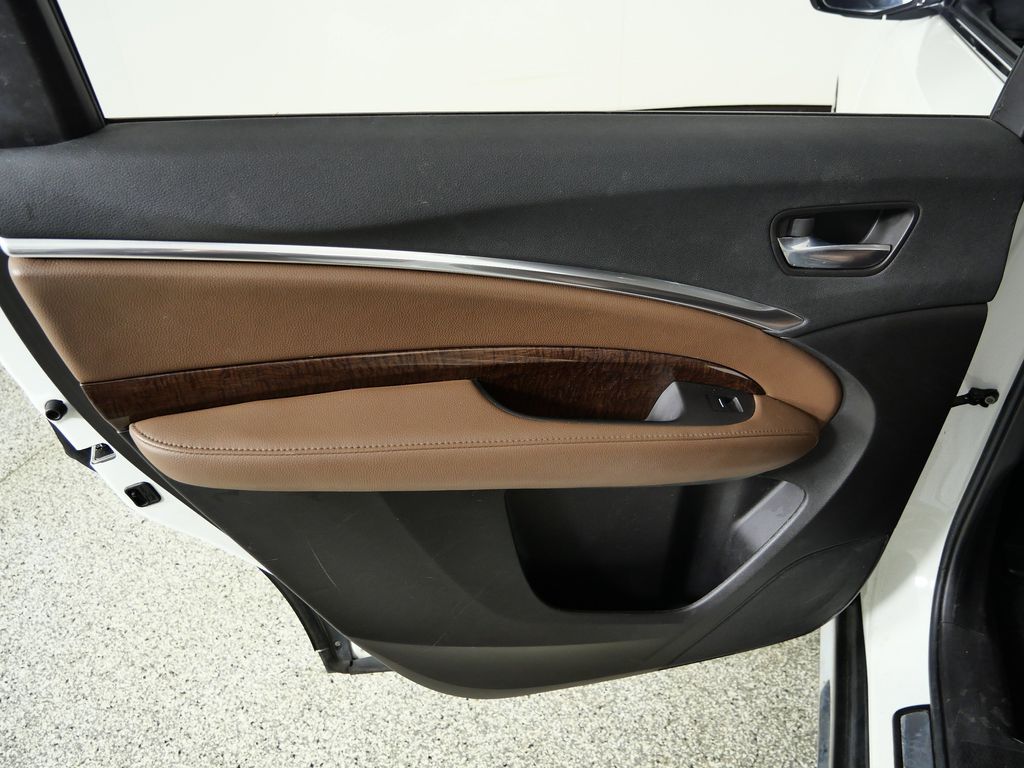 Thumbnail: 2017 Acura MDX - 30