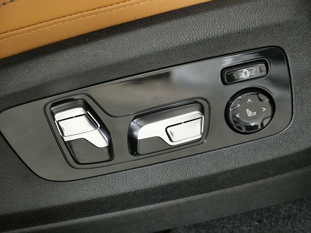 Thumbnail: 2026 BMW X5 - 22