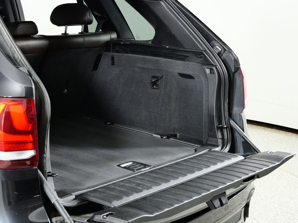 Thumbnail: 2016 BMW X5 - 29