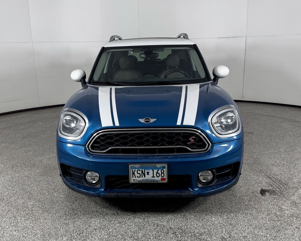 Thumbnail: 2017 MINI Cooper Countryman - 3