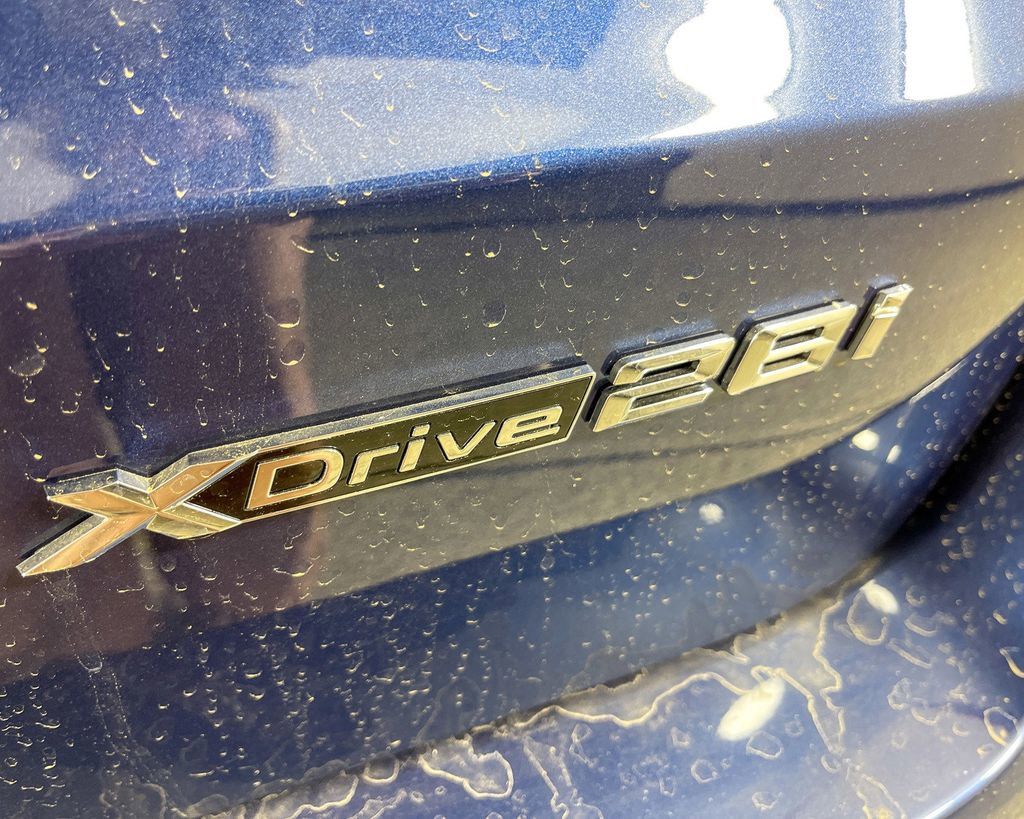 Thumbnail: 2025 BMW X1 - 20