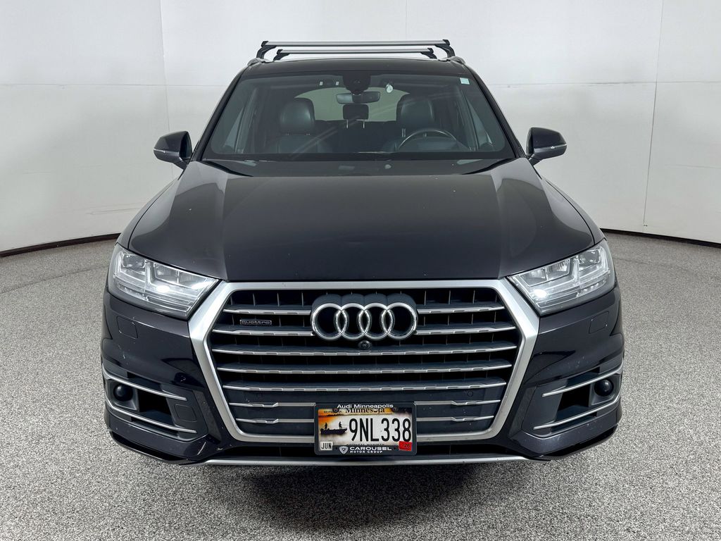 Thumbnail: 2019 Audi Q7 - 3