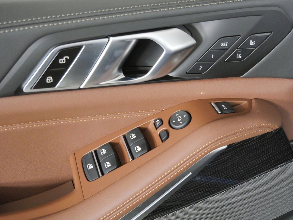 Thumbnail: 2026 BMW X5 - 37