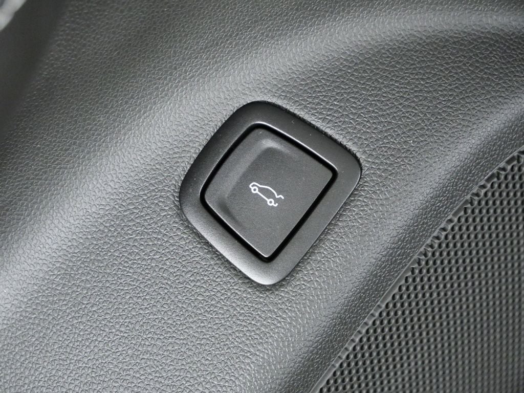 Thumbnail: 2024 Cadillac CT5 - 36