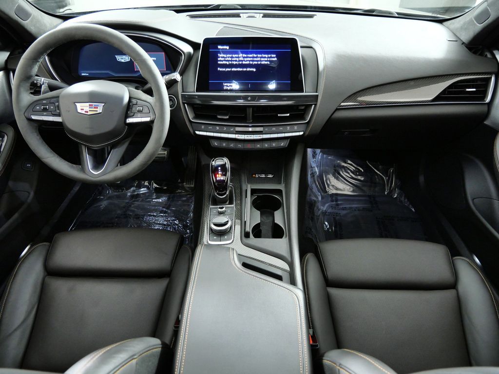 Thumbnail: 2022 Cadillac CT5 - 6