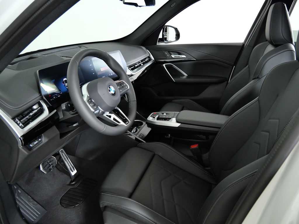 Thumbnail: 2026 BMW X1 - 32