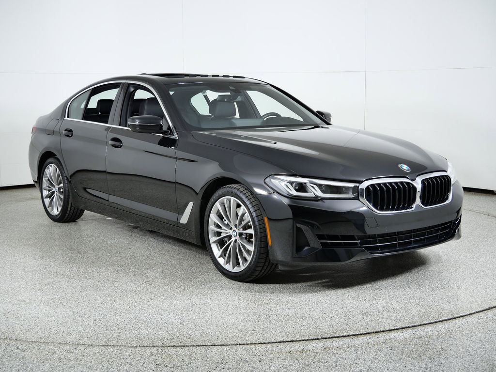 Thumbnail: 2023 BMW 5 Series - 9