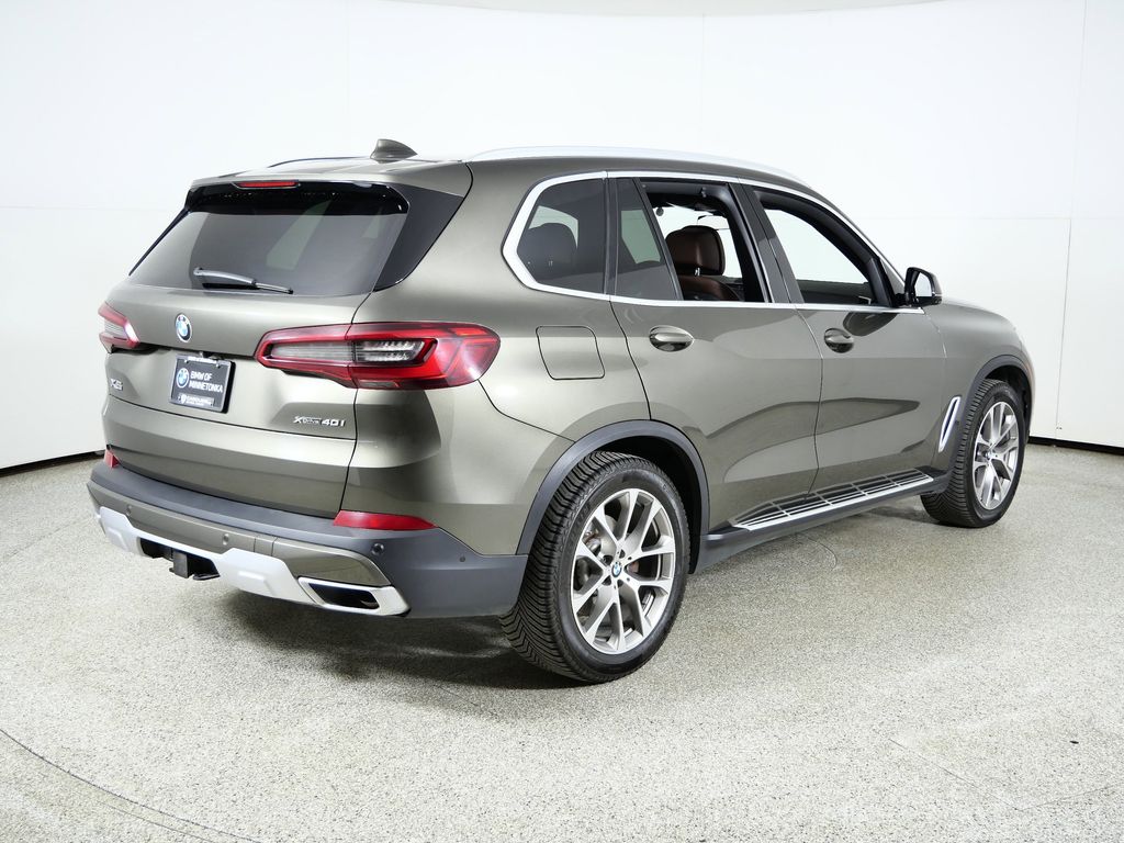 Thumbnail: 2020 BMW X5 - 10