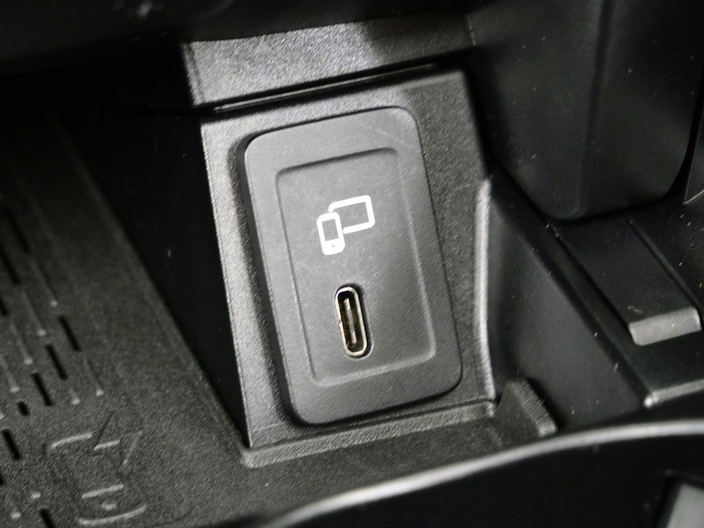 Thumbnail: 2021 Mercedes-Benz GLC - 49