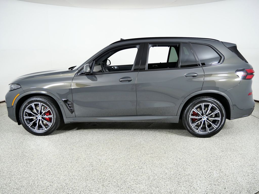 Thumbnail: 2026 BMW X5 - 15