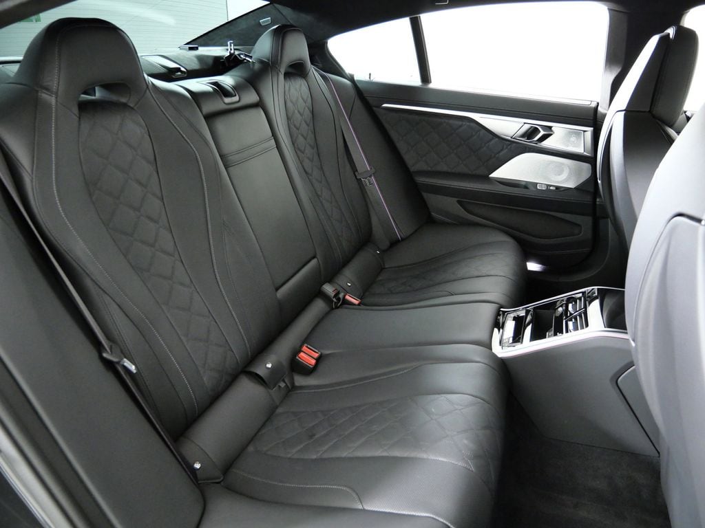 Thumbnail: 2025 BMW M8 - 26