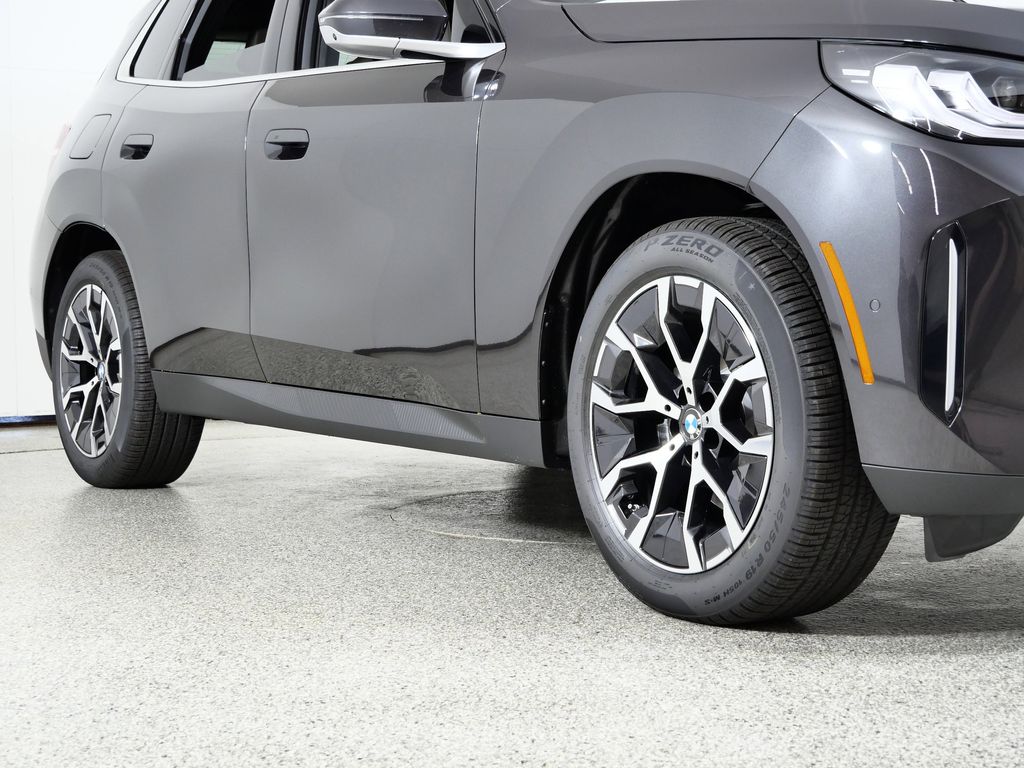 Thumbnail: 2026 BMW X3 - 6