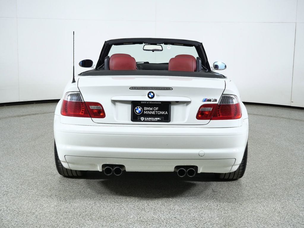 Thumbnail: 2004 BMW M3 - 11