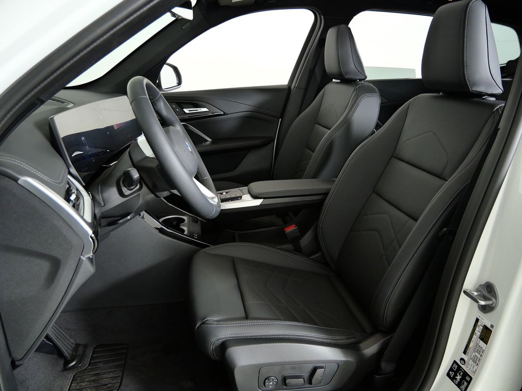 Thumbnail: 2026 BMW X1 - 33