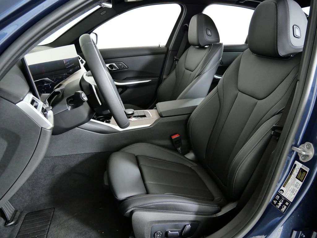 Thumbnail: 2026 BMW 3 Series - 36