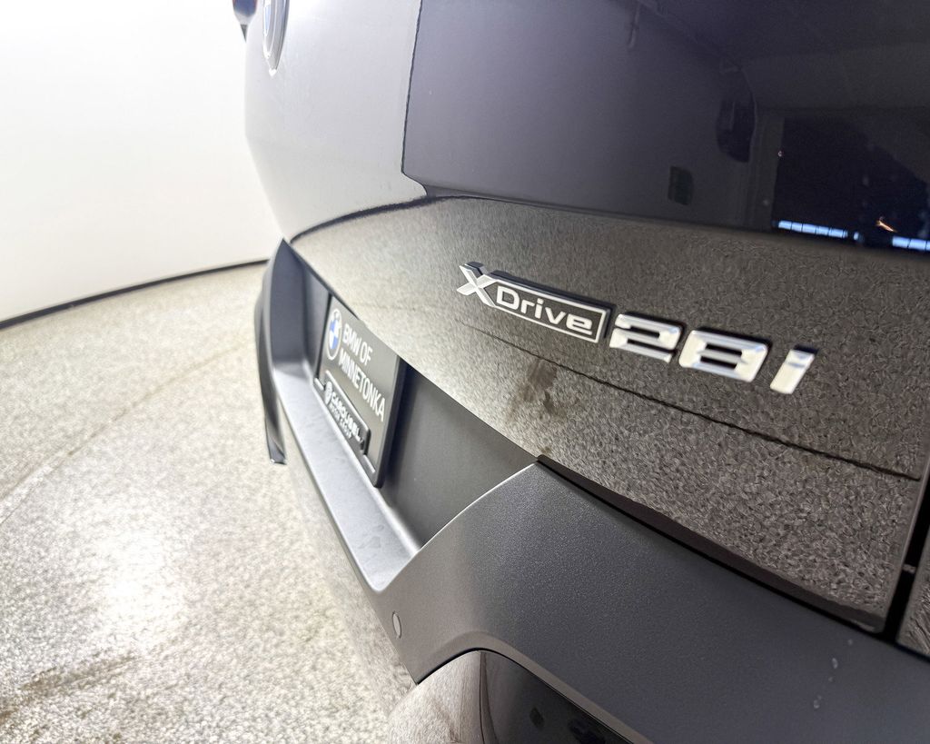 Thumbnail: 2025 BMW X2 - 14