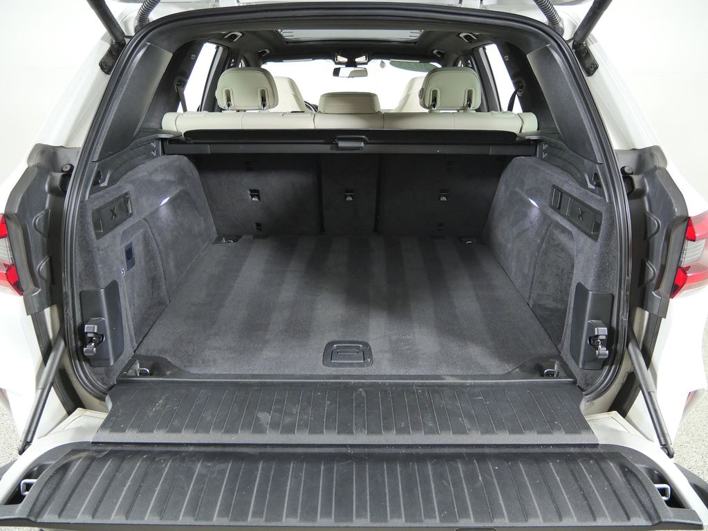 Thumbnail: 2023 BMW X5 - 26