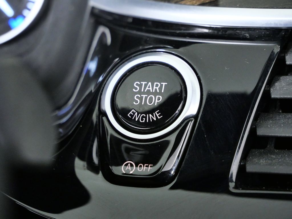 Thumbnail: 2019 BMW 5 Series - 46