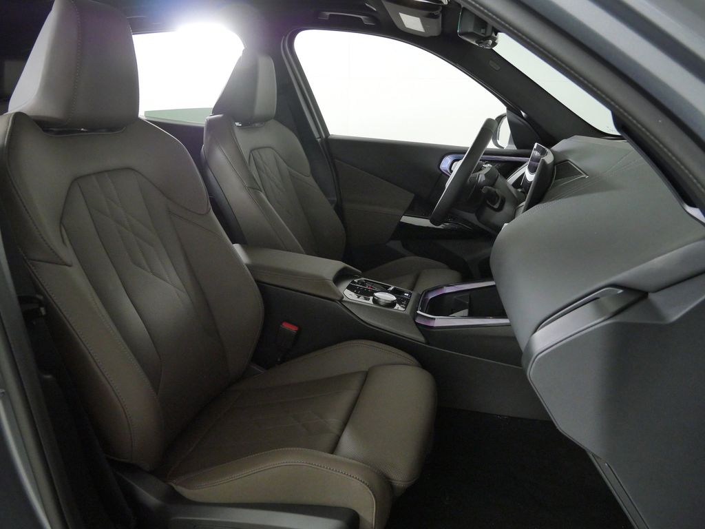 Thumbnail: 2026 BMW X3 - 22