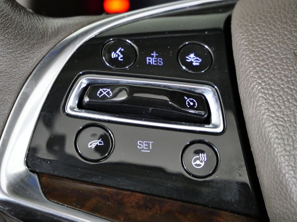 Thumbnail: 2015 Cadillac Escalade - 40