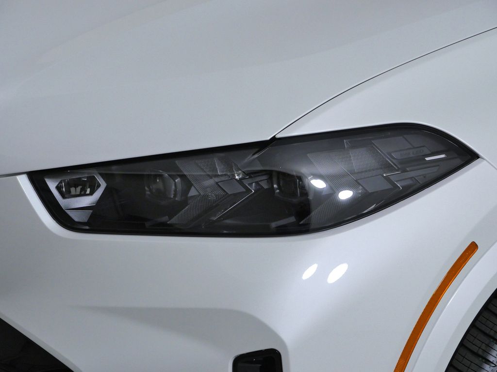 Thumbnail: 2026 BMW X5 - 3