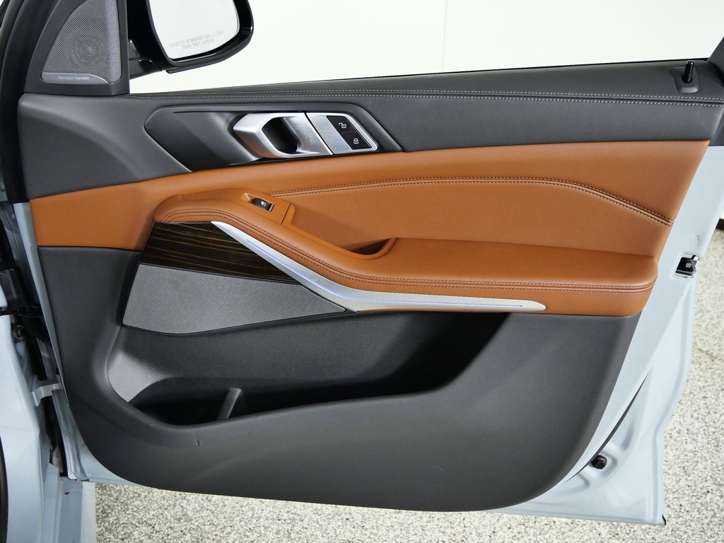 Thumbnail: 2024 BMW X5 - 23