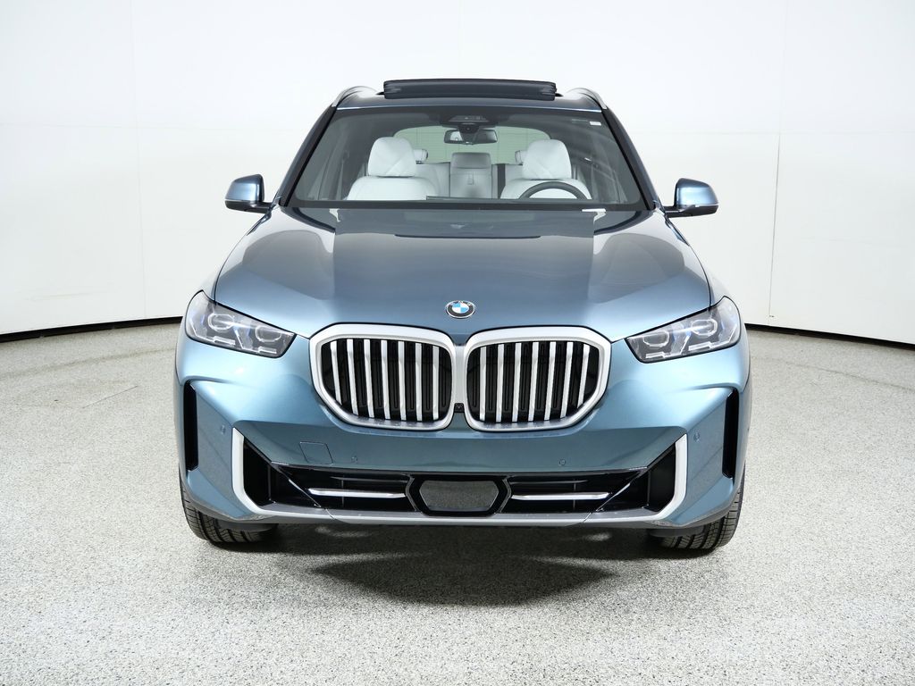 Thumbnail: 2026 BMW X5 - 2