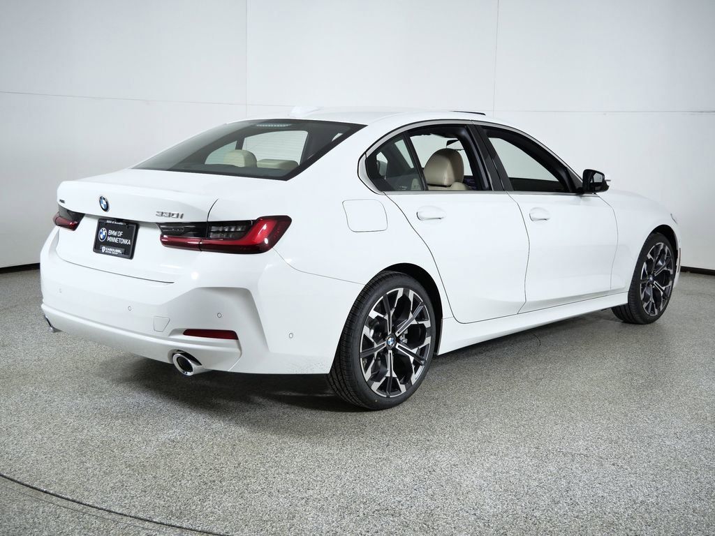 Thumbnail: 2026 BMW 3 Series - 11