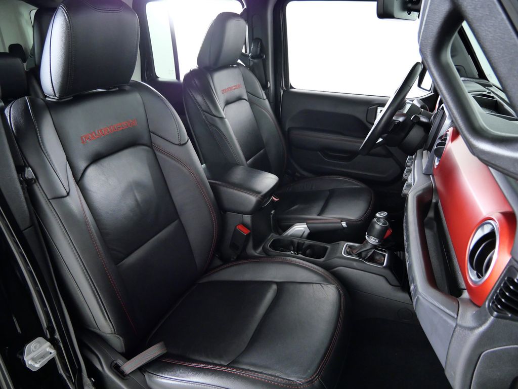 Thumbnail: 2018 Jeep Wrangler - 22