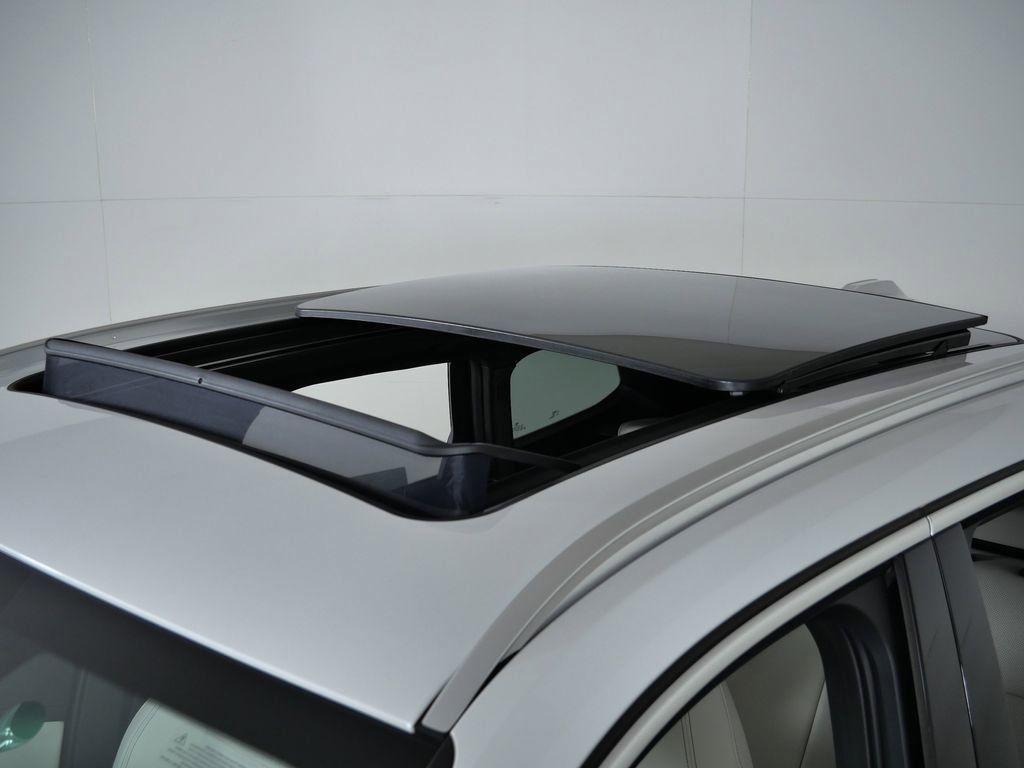 Thumbnail: 2026 BMW X1 - 20