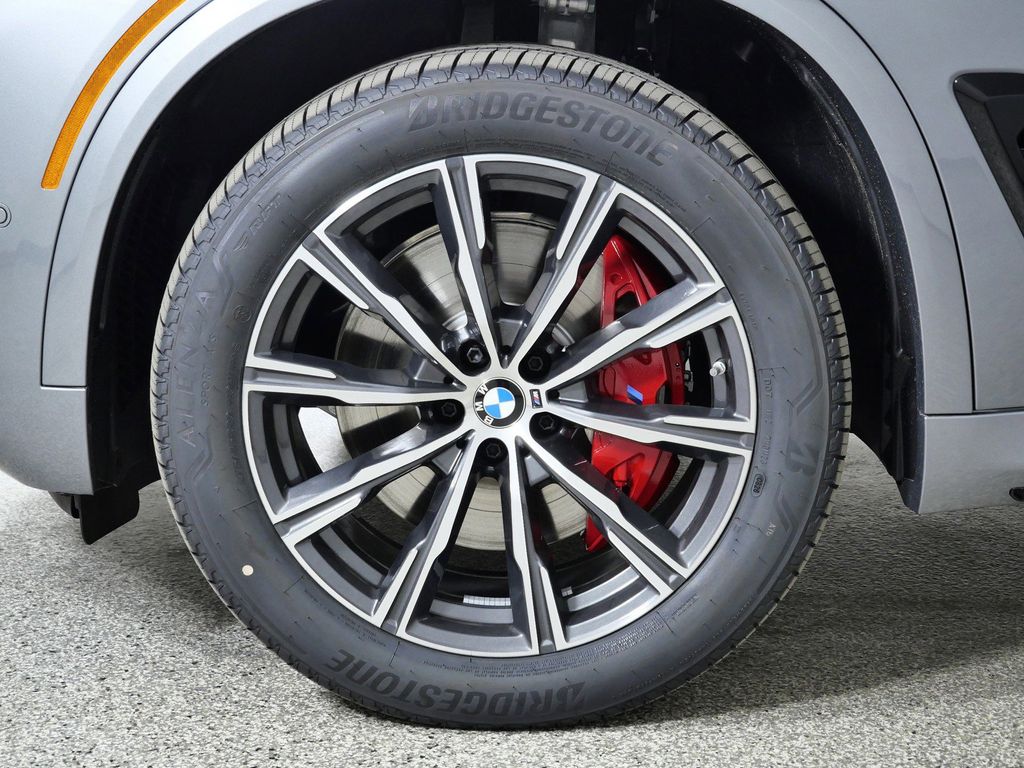 Thumbnail: 2026 BMW X5 - 17