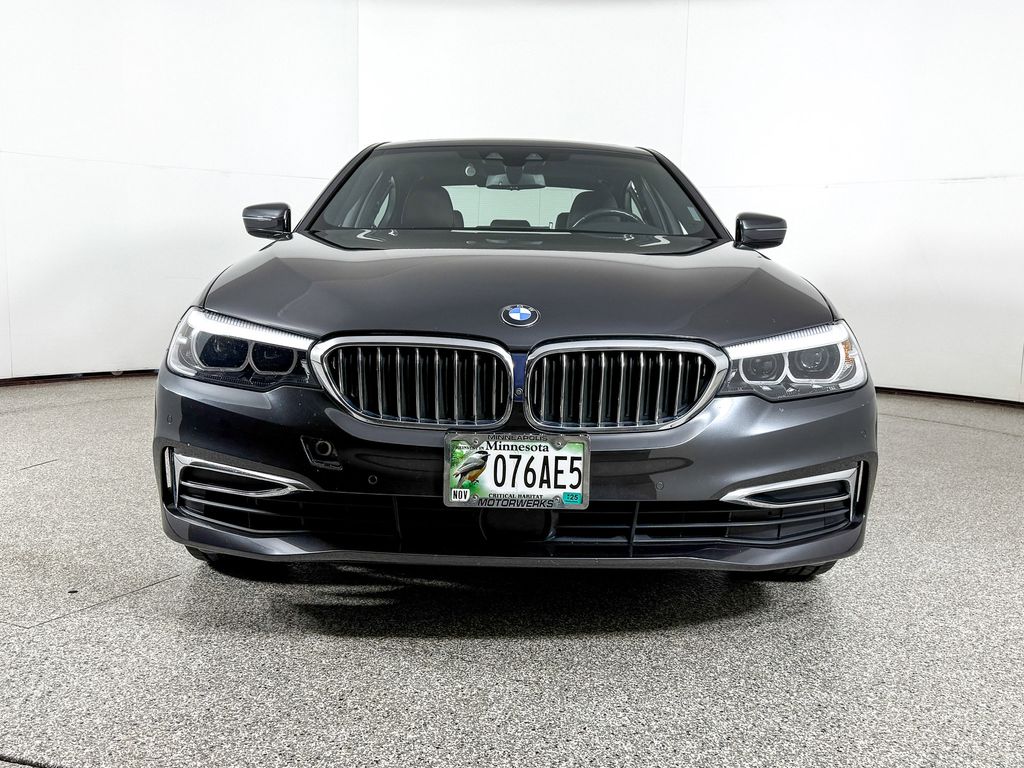 Thumbnail: 2020 BMW 5 Series - 3