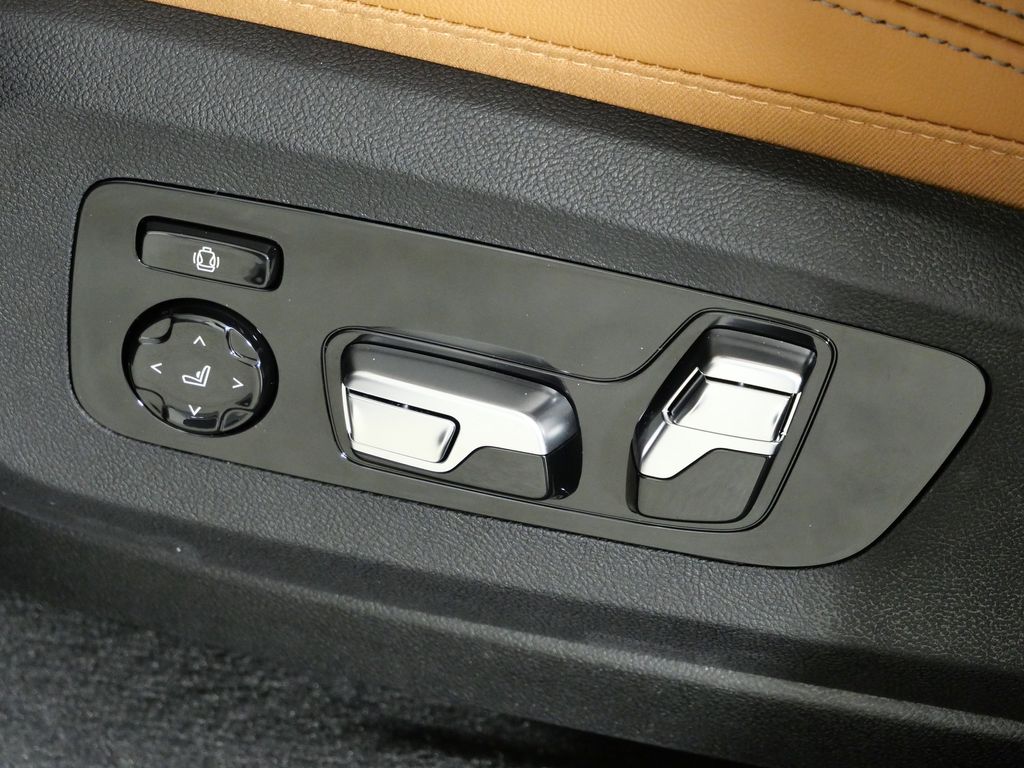 Thumbnail: 2026 BMW X5 - 39