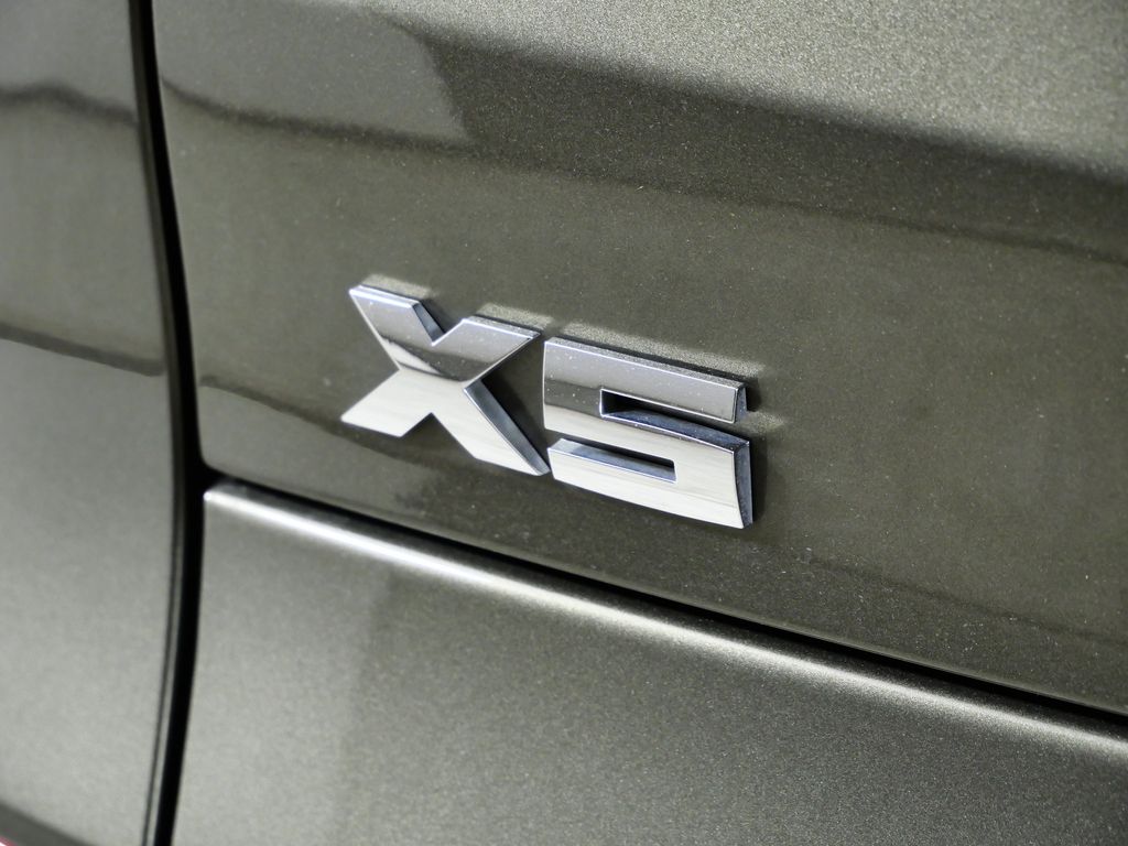 Thumbnail: 2024 BMW X5 - 16