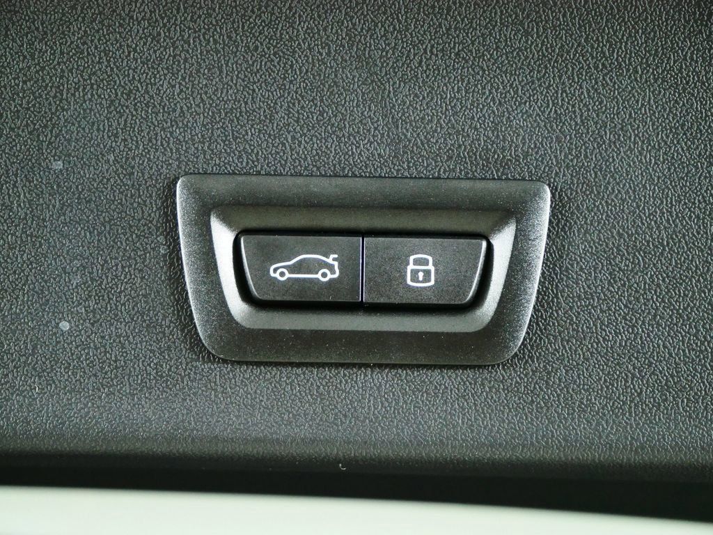 Thumbnail: 2025 BMW X3 - 29