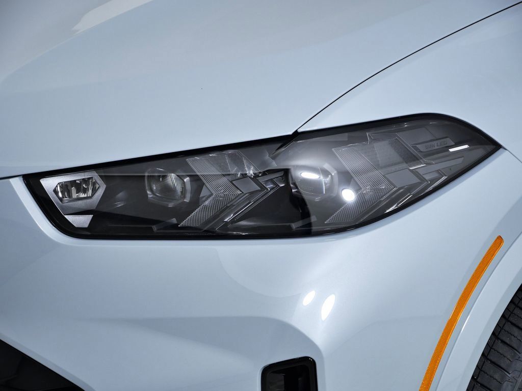 Thumbnail: 2026 BMW X5 - 5