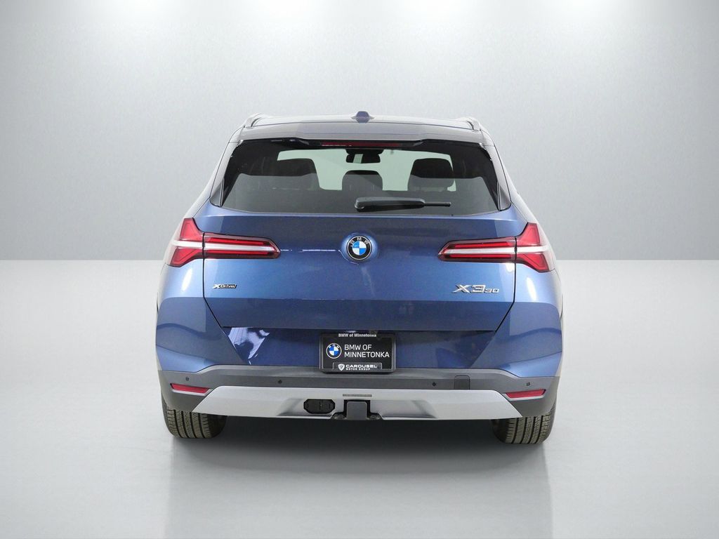 Thumbnail: 2026 BMW X3 - 10