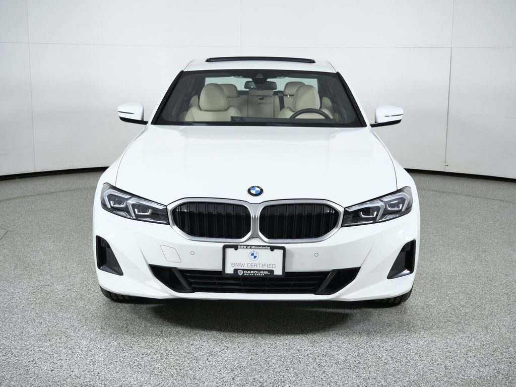 Thumbnail: 2023 BMW 3 Series - 3