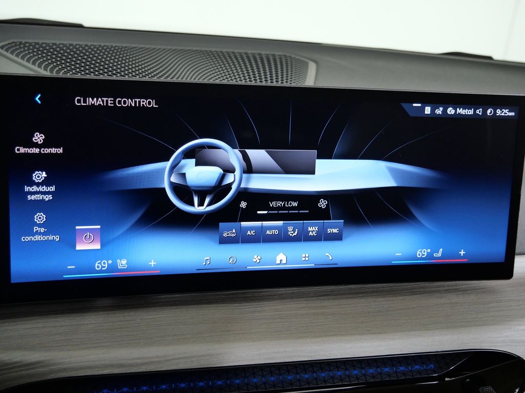 Thumbnail: 2026 BMW i4 - 44