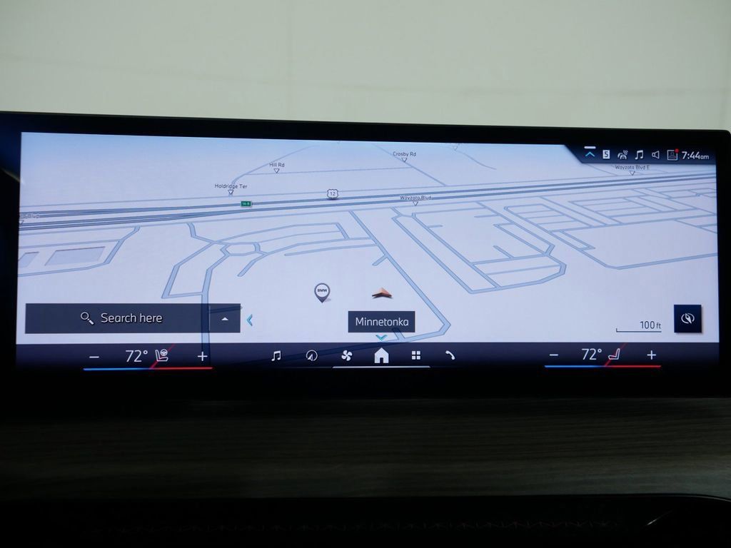 Thumbnail: 2025 BMW 3 Series - 44