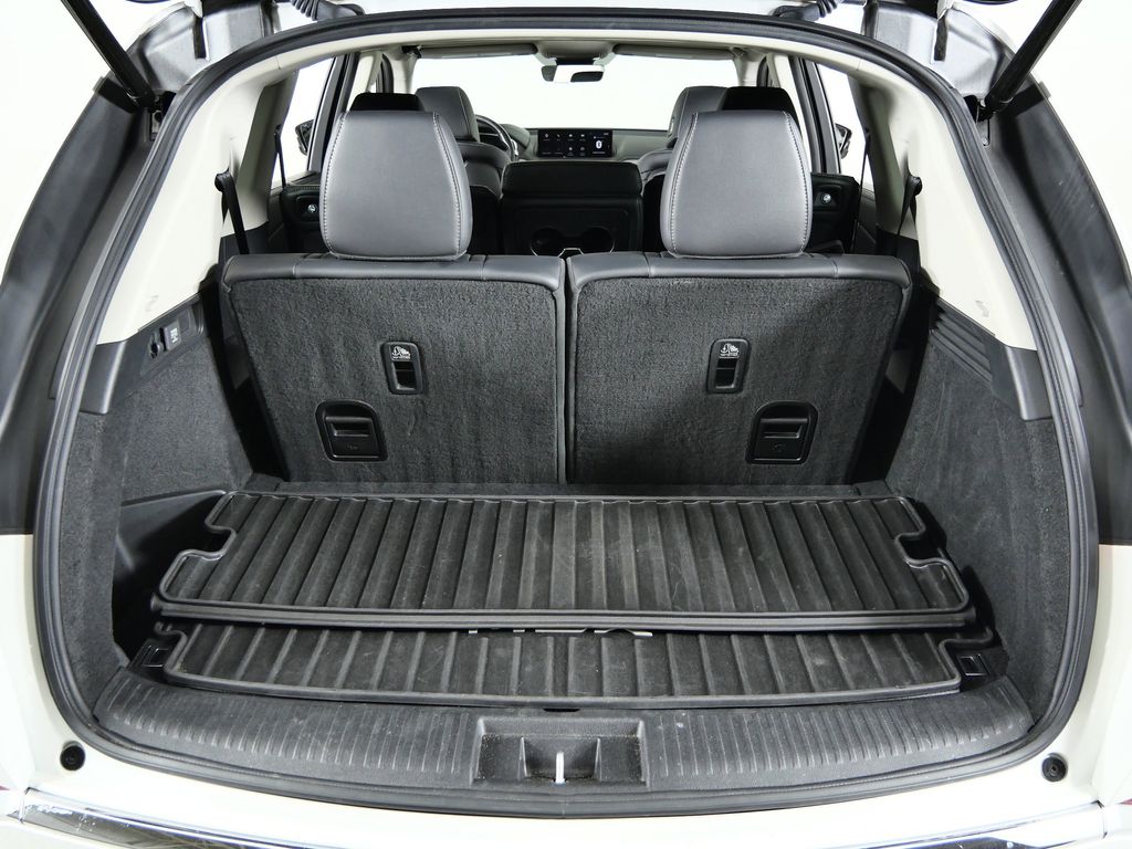 Thumbnail: 2023 Acura MDX - 27