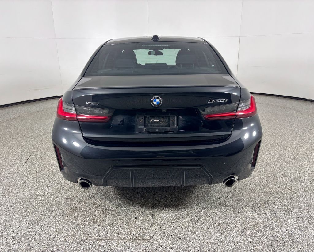 Thumbnail: 2023 BMW 3 Series - 6