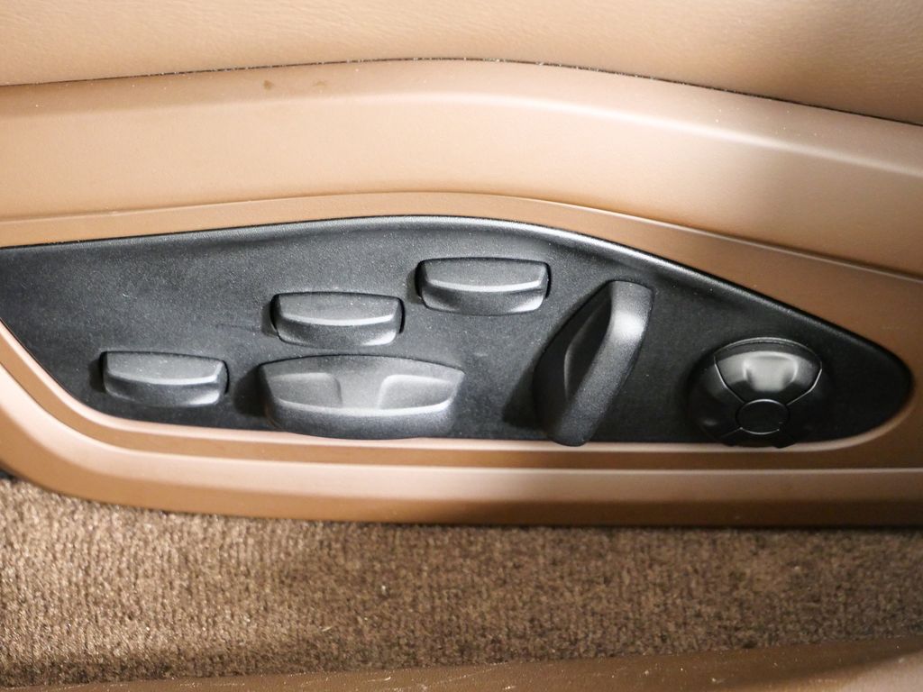 Thumbnail: 2024 Porsche Taycan - 39