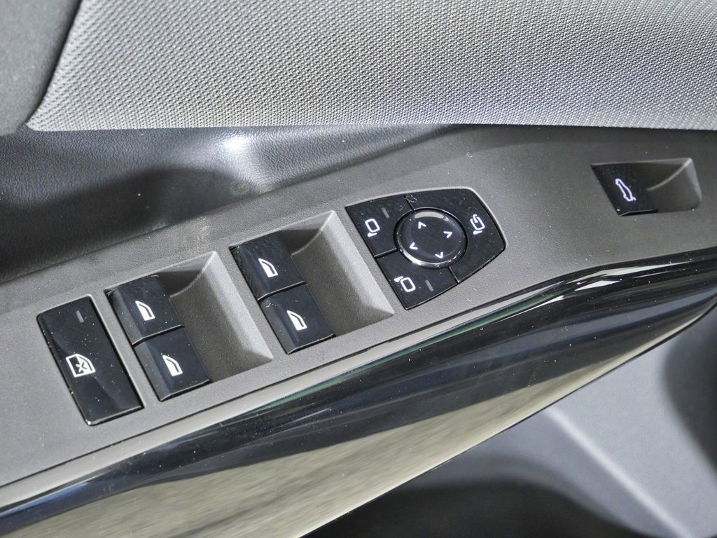Thumbnail: 2026 BMW X3 - 35