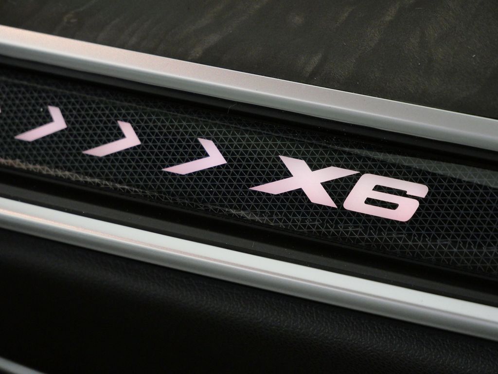 Thumbnail: 2026 BMW X6 - 24