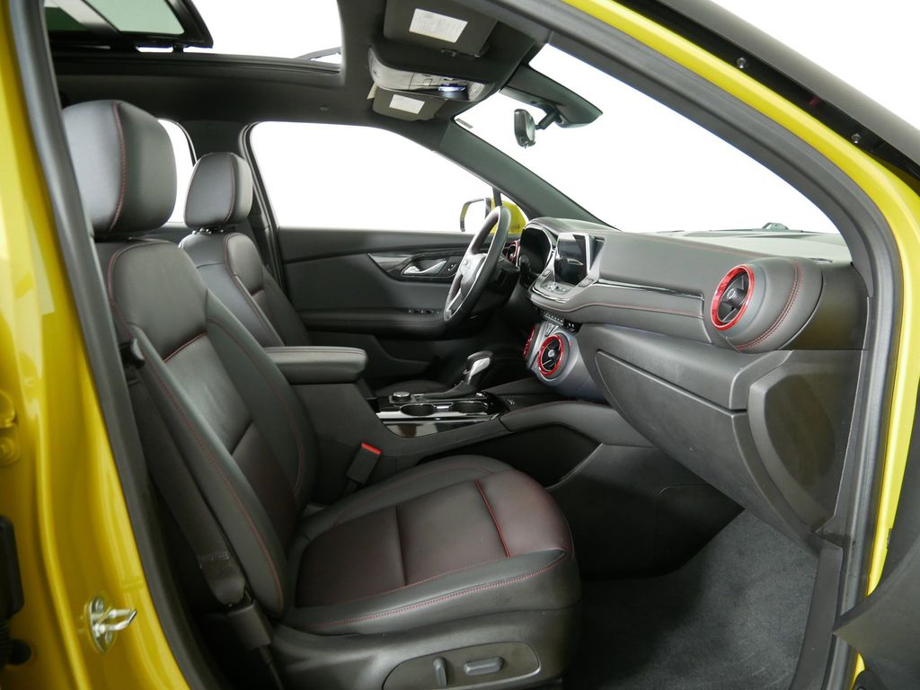 2022 Chevrolet Blazer RS 21