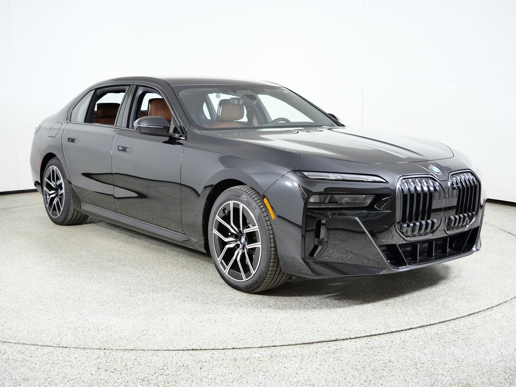 Thumbnail: 2026 BMW 7 Series - 7